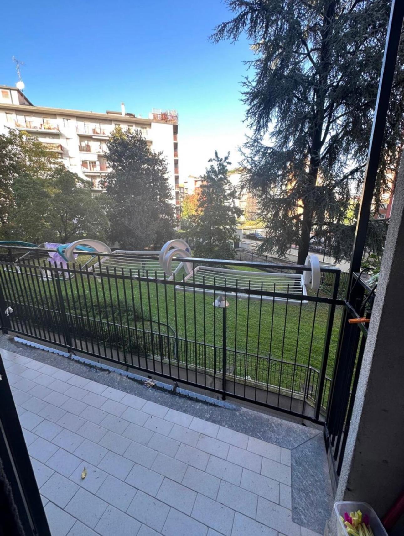 Gigli, Rooms Con Cucina In Comune E Terrazza Milan Exterior photo